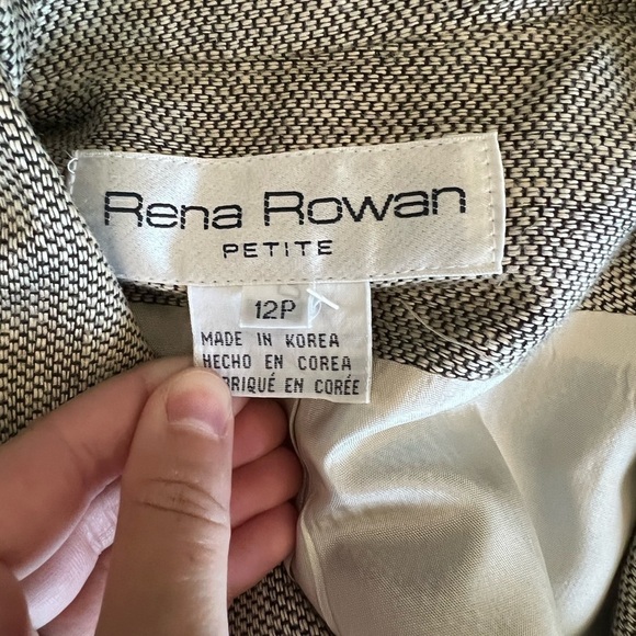 𝅺rena Rowen Women’s Beige Blazer Size 12P - Picture 5 of 5